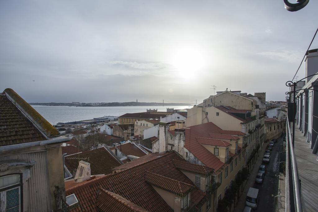 Breathtaking River View In Alfama Lisboa Eksteriør bilde